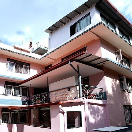 Mitra Garden Inn Κατμαντού Εξωτερικό φωτογραφία