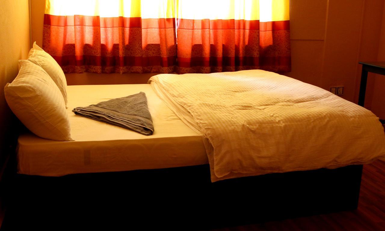 Mitra Garden Inn Κατμαντού Εξωτερικό φωτογραφία
