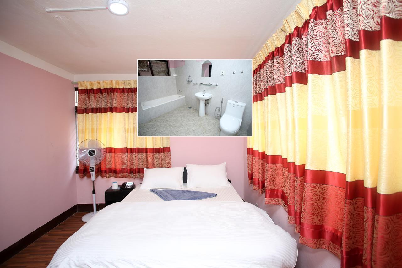 Mitra Garden Inn Κατμαντού Εξωτερικό φωτογραφία